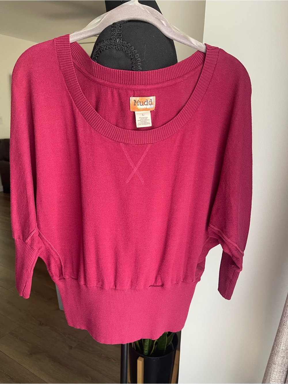 Mudd Women's Scoop Neck Pullover Sweater - Raspberry Magenta